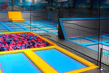 TRAMPOLINE ARENA